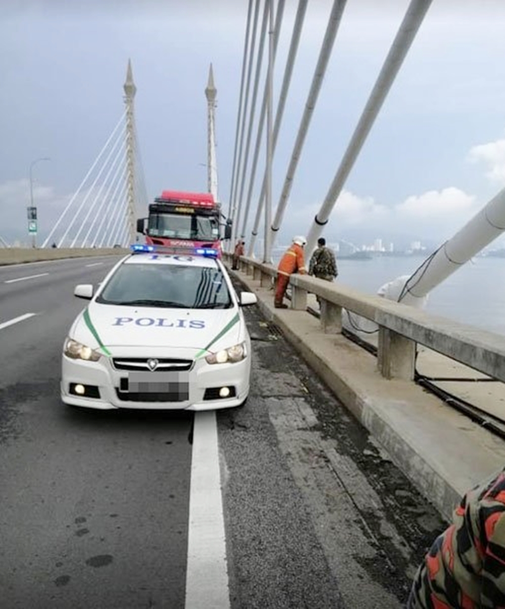 20200511CPYC00c-motor-bridge-Penang