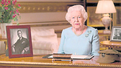 Photo of 低調紀念二戰歐戰勝利 英女王吁永不放棄