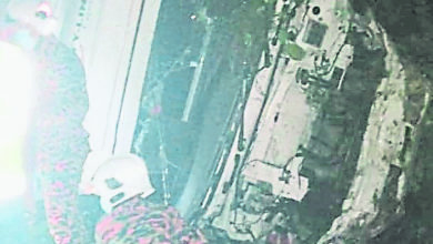 Photo of 快郵羅里失控翻覆 男子拋車外當場死