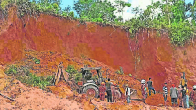 Photo of 山壁坍塌逃生不及 挖土機司機被活埋
