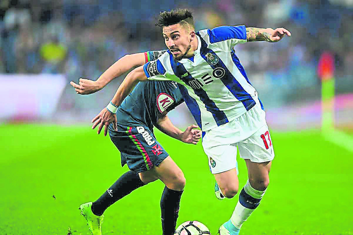 alex-telles