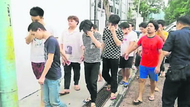 Photo of 涉群聚及網博 27中國男女面控