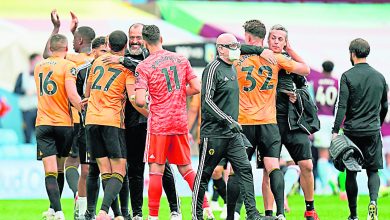 Photo of 又是下半場發力挫敵 狼隊3連勝暫升第五