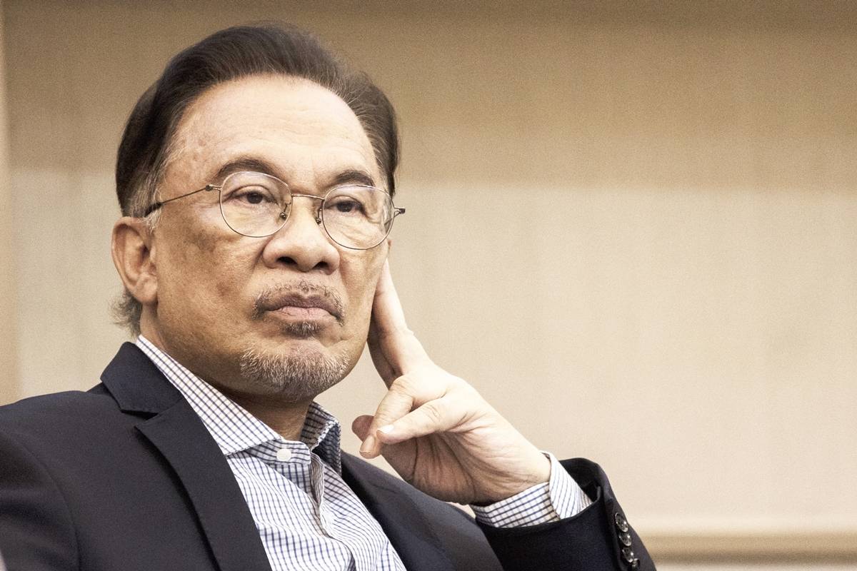 MALAYSIA POLITICS_Ma(6320486)-20200617151844