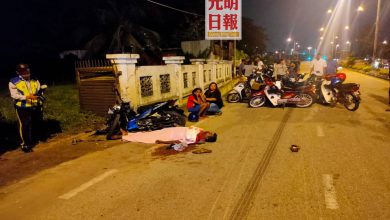Photo of 載家人外出失控翻覆 車墜溝2死3傷