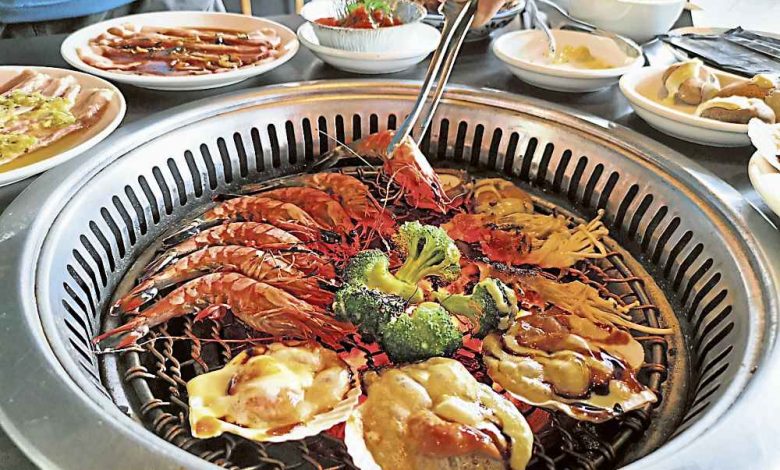 日式燒烤自助餐選擇多樣化，共有百多種選擇，當中老虎蝦、味噌帶子最受歡迎。