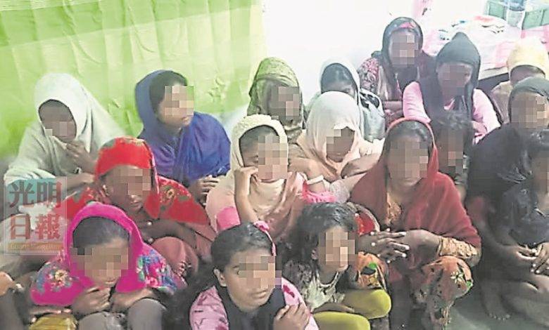 執法單位日前在巴東瑪西臘一間住家，發現藏有25名非法入境的羅興亞籍婦女和孩童。