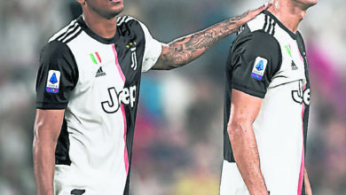 Photo of FIFA吹捧C羅鬧烏龍 達尼漏掉了