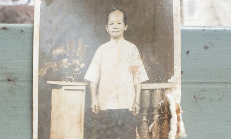 顏杜娣在她約50歲，曾到檳城一照相館拍了一張媽姐穿著打扮的黑白照。
