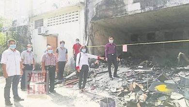 Photo of 店屋後部堆雜物垃圾 廖泰義吁市會速清理