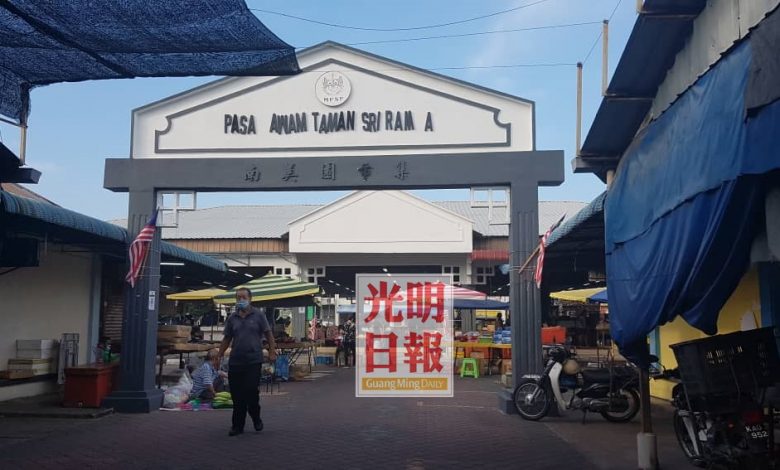 南美園有人確診的傳言滿天飛，但小販和民眾如常到巴剎營業及購物。