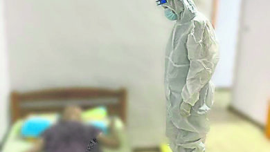Photo of 隔離期准回家一小時 女子返國探病危母親