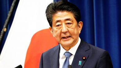 Photo of 抱恙須休養 留任至選出繼任者 安倍辭首相職