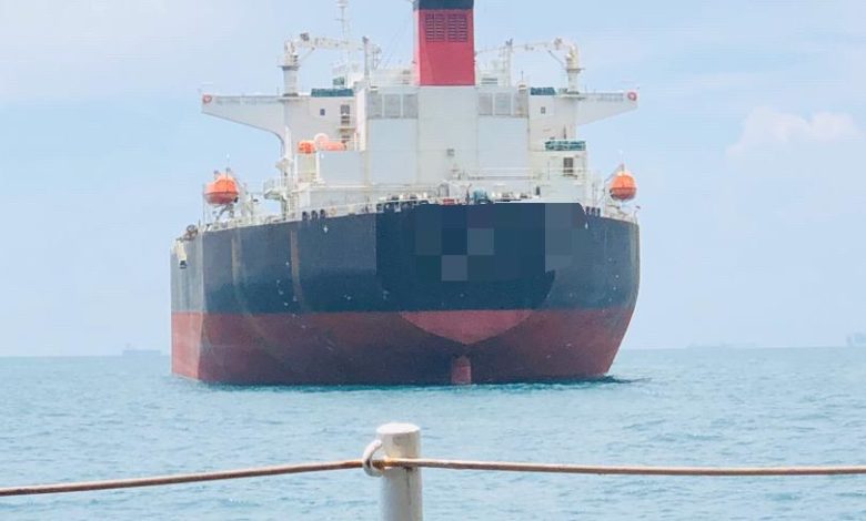 這是8月份第4起，貨船非法停泊柔佛東海岸水域的事件。