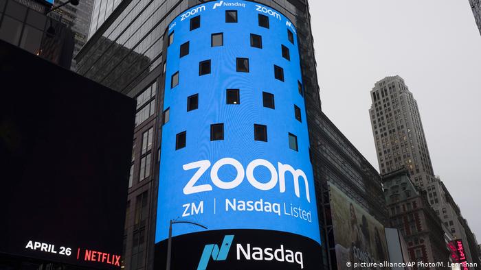 ZOOM在紐約證交所的股價火箭式躥升。
