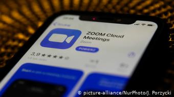 ZOOM正在積極拓展新業務。
