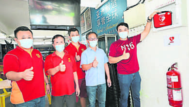 Photo of 郭子毅：愛極樂選區獲贈 AED置榮榮茶餐室
