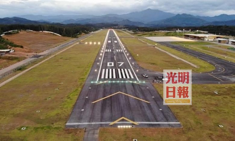 勿洞機場1800米長的跑道。