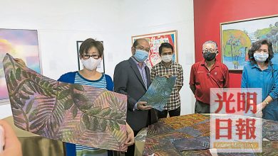 Photo of 歡迎提名檳抗疫英雄 張蔚琴捐獻50畫作