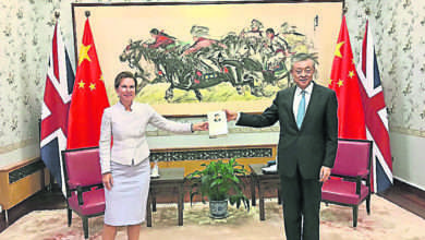 Photo of 劉曉明晤英駐華大使 盼中英關係重回正軌