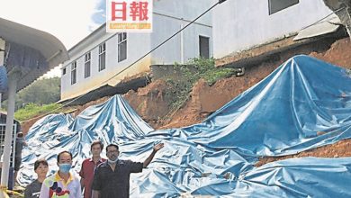 Photo of 工地防崩圍牆倒塌 泥漿沖民宅幸無人傷