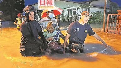 Photo of 豪雨閃電水災淹3呎 明德村民漏夜疏散