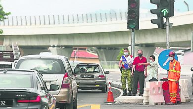 Photo of 改造後路寬不一 甲洞大街路口頻車禍