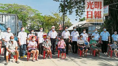 Photo of 社眾愛心新春送暖 百元紅包派弱勢群