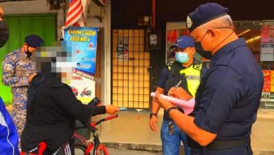 Photo of 騎腳車沒戴口罩接罰單？ 警方 :  公共場所沒戴才開罰