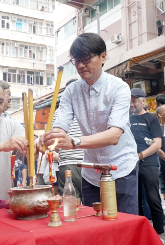 林家棟監制，高子彬執導，謝賢（四哥）、馮寶寶及林雪主演的電影《殺出個黃昏》