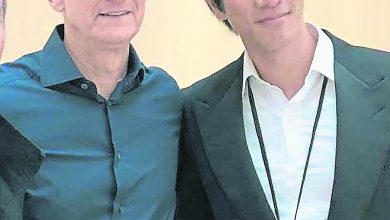 Photo of “走後門”致電蘋果CEO 王力宏線教唱吸2180萬