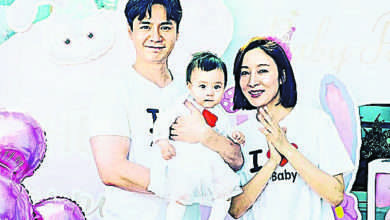 Photo of 楊茜堯羅子溢 慶女兒1歲生日