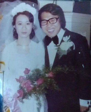 與歌手趙英男相識，她步入婚姻
