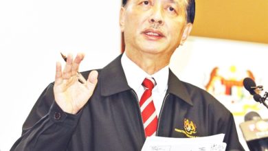 Photo of 4職場 4社區 2教育 增12感染群