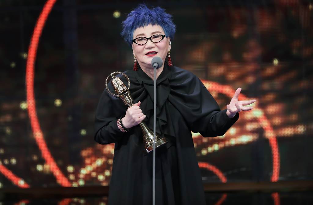 2019年她獲得第54屆金鐘獎「終身成就獎」