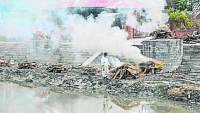 Photo of 尼泊爾病床氧氣瓶瀕用盡