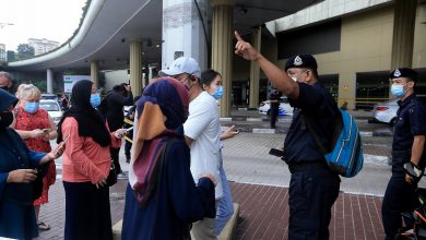 Photo of 安排不同通道  WTCKL增人力維持秩序
