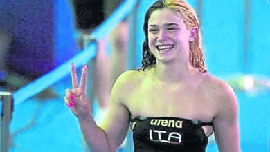 Photo of 歐洲游泳賽女50米蛙泳 16歲皮拉托破世界紀錄