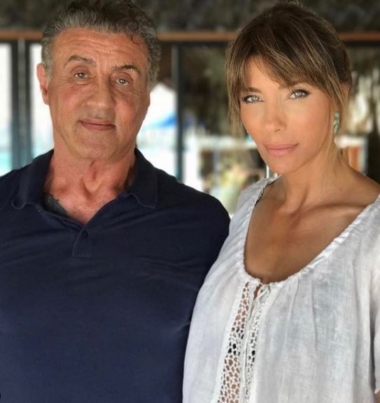 Jennifer Flavin是史泰龍第三任妻子,糢特兒出身