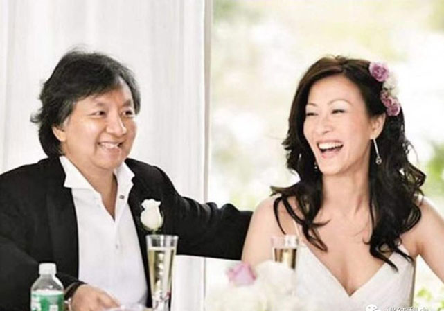 2006年同鍾家鴻再婚