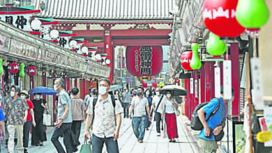 Photo of 趕在緊急狀態前出遊 東京湧大量人潮