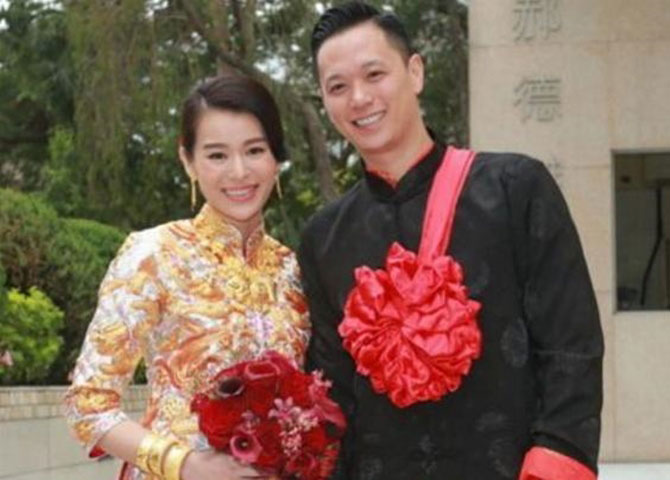 胡杏兒和丈夫李乘德結婚