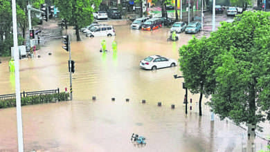 Photo of 珠海持續暴雨 全市交通停運