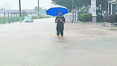 Photo of 豪雨遇漲潮 吉里望區閃電水災