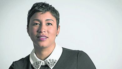 Photo of 賀錦麗負面新聞纏身 再傳出通訊總監辭職