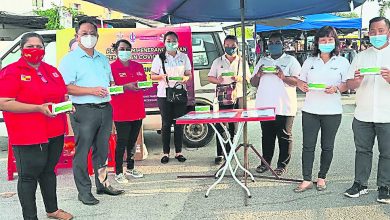 Photo of 梁德志派口罩自檢盒 提醒民眾做好防疫