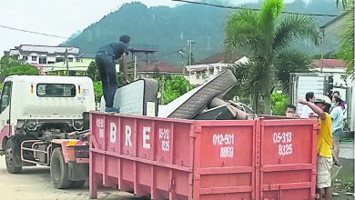 Photo of 霹賑災慈善行車隊 助彭災民清約50噸垃圾