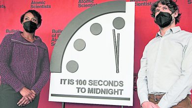Photo of 末日鐘維持午夜前100秒