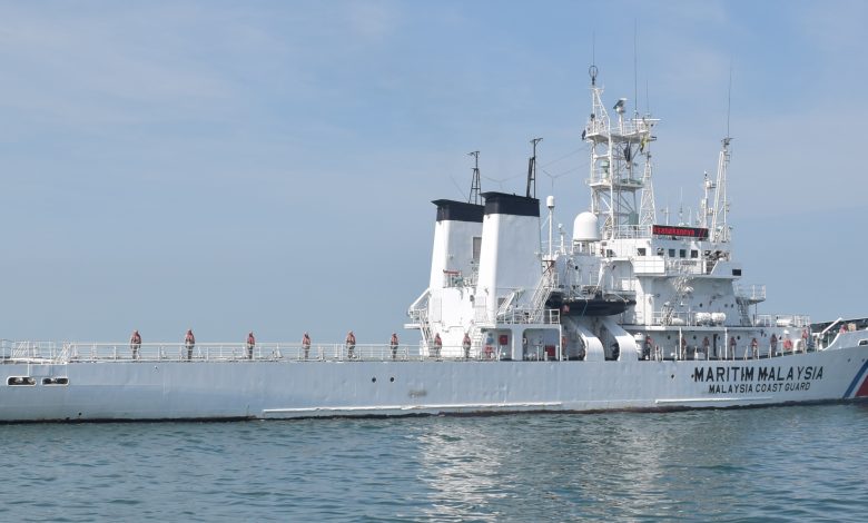 大馬海事執法機構其中一艘海上巡邏艦北根號參與演習。