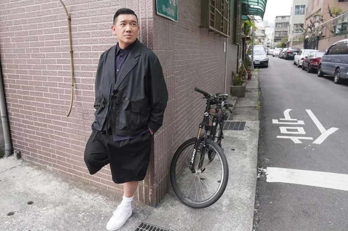 杜汶澤在台灣定居1年多，日前已成功取得台灣身分證。